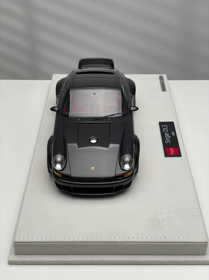 Porsche 911 Singer DLS (Gloss Carbon Fiber/ Red) [Make up Eidolon] 1/18 scale