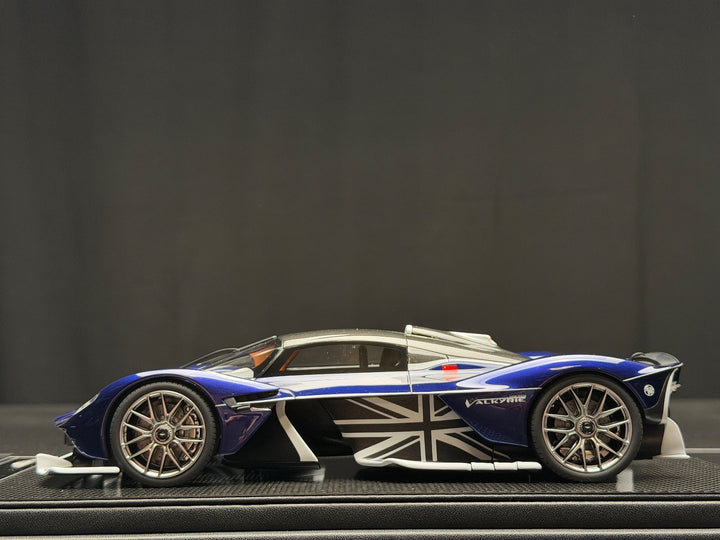 Aston Martin Valkyrie (Blue/ UK Flag) [FrontiArt] 1/18 scale
