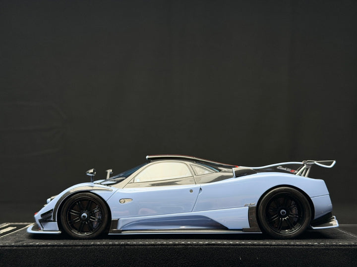 Pagani Zonda 760 RS (Baby Blue/ Carbon) [Henson&Heaven] 1/18 scale