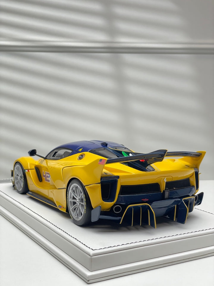 Ferrari FXXK EVO (Giallo Modena) [PRORAZE] 1/18 scale