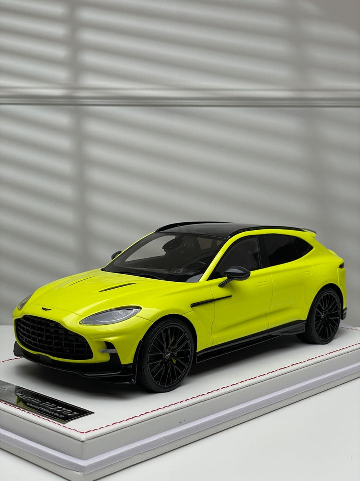 Aston Martin DBX707 (Acid Yellow) [IVY Model Merit] 1/18 scale