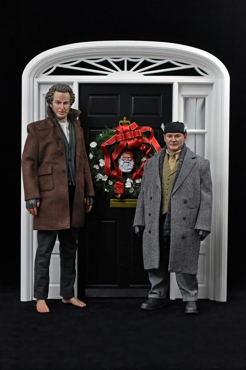 Home Alone (Wet Bandits) - By: Cheung Kinmen [ 1:6 Scale Full Set + Diorama]RARE