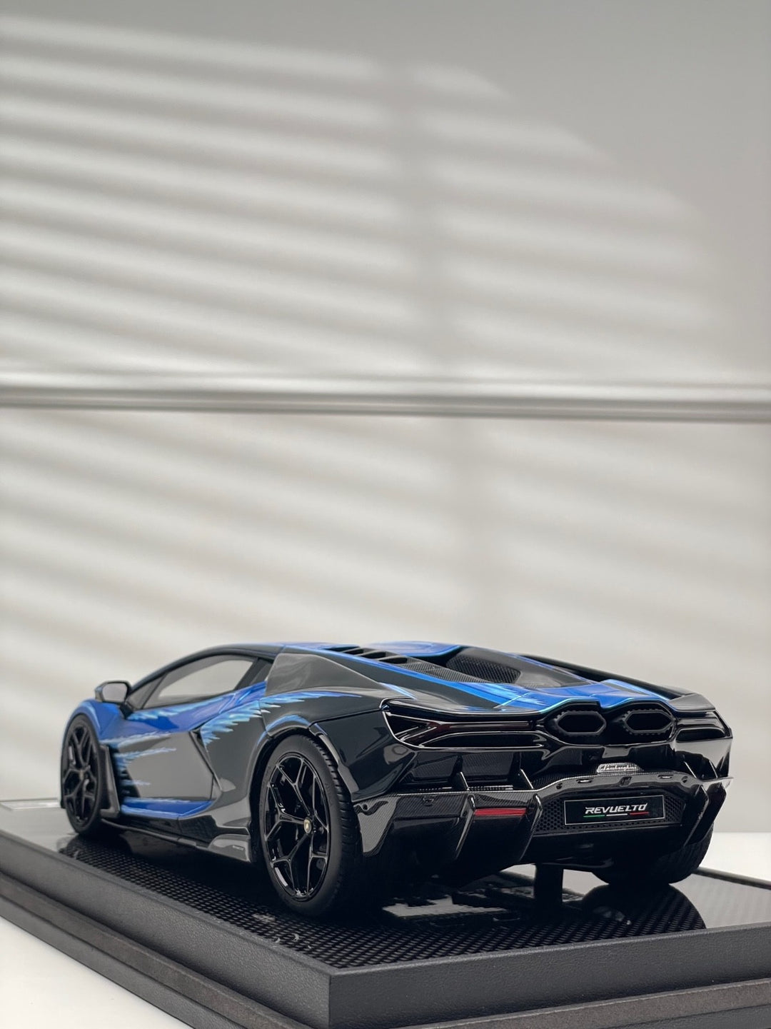 Lamborghini Revuelto (Blue Abstract) [IVY Merit Model] 1/18 scale