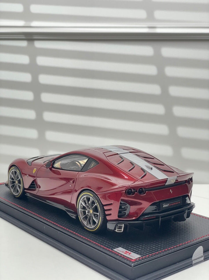 Ferrari 812 Competizione (Rosso Fiorano) [MR Collection] 1/18 scale