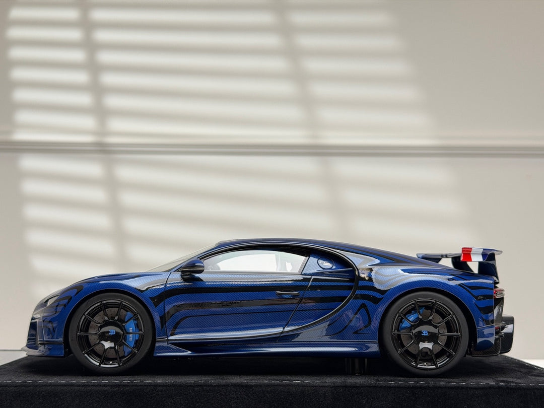 Bugatti Chiron Pur Sport (Blue Carbon) [Henson&Heaven] 1/18 scale