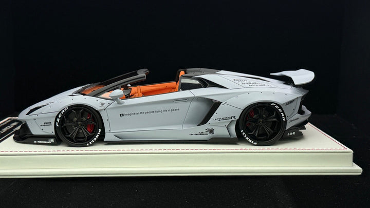 Lamborghini Aventador Roadster LBWK (Matte Gray) [Davis & Giovanni] 1:18 1 OF 1