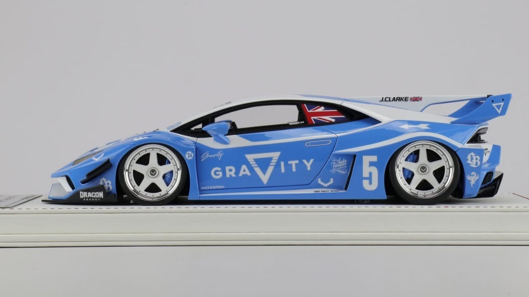 Lamborghini Huracan LBWK (Blue GRAVITY) [Davis & Giovanni] 1/18 scale