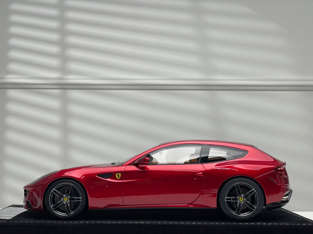 Ferrari FF (Metallic Red) [Henson&Heaven] 1/18 scale