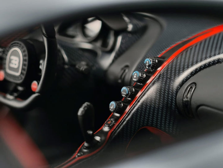 Bugatti Chiron Pur Sport (Dark Gray) [Davis & Giovanni] 1:18 scale