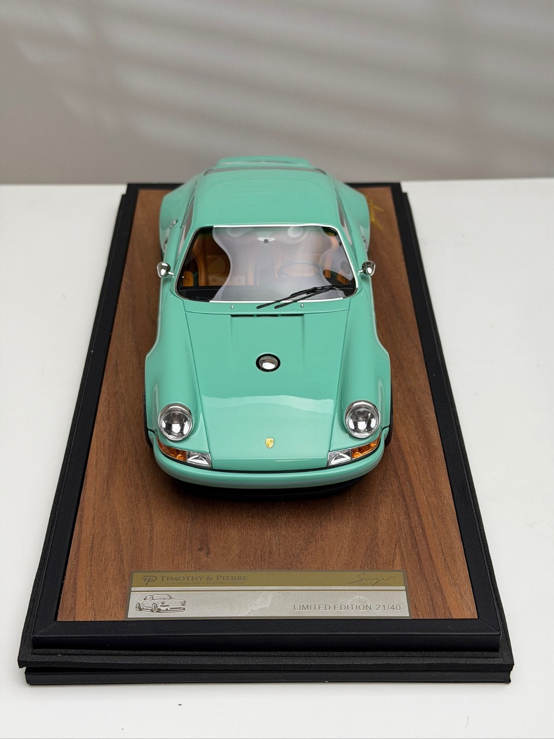 Porsche 911 Singer (Tiff Blue) [Timothy & Pierre] 1/18 scale