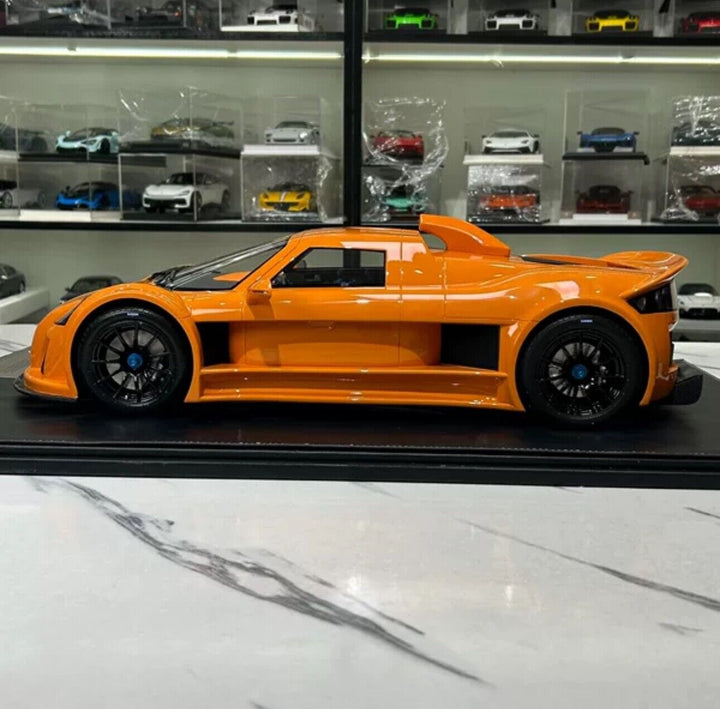 Gumpert Apollo (Orange) [Custom] 1/8 scale