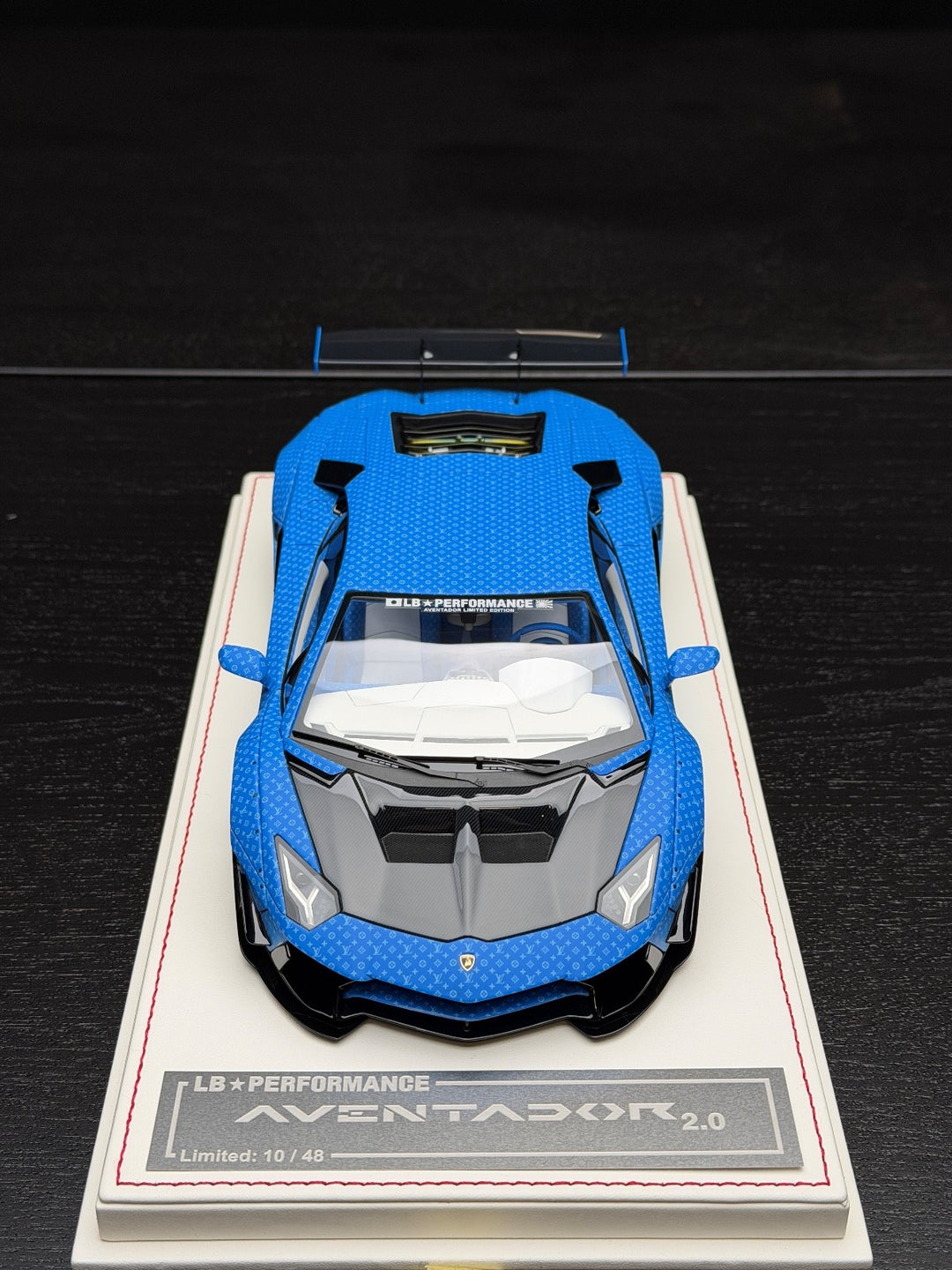 Lamborghini Aventador 2.0 LBWK (Blue LV Monogram) [Davis & Giovanni] 1/18 scale
