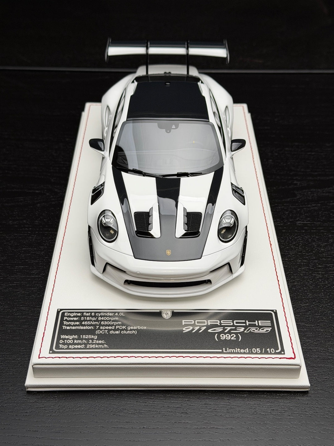 Porsche 911 GT3 RS (White) [Davis & Giovanni] 1:18 scale