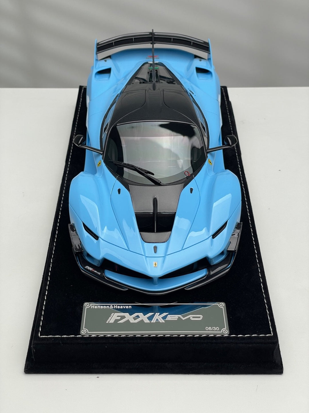 Ferrari FXX-K EVO (Baby Blue) [Henson&Heaven] 1/18 scale