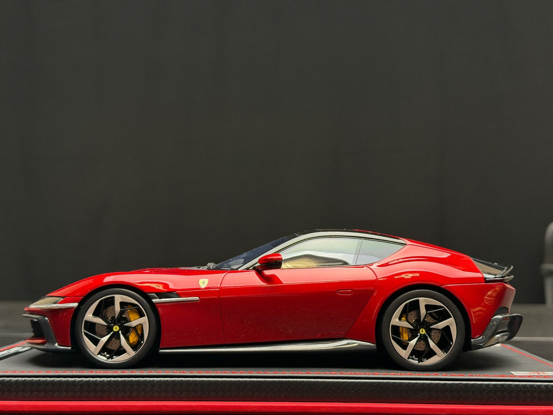 Ferrari 12Cilindri (Red) [MR Collection] 1/18 scale