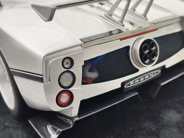 Pagani Zonda Cinque (Chrome Silver) [Henson & Heaven] 1/18 scale