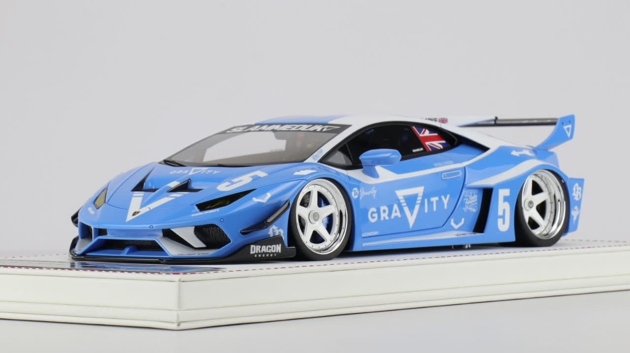 Lamborghini Huracan LBWK (Blue GRAVITY) [Davis & Giovanni] 1/18 scale ...