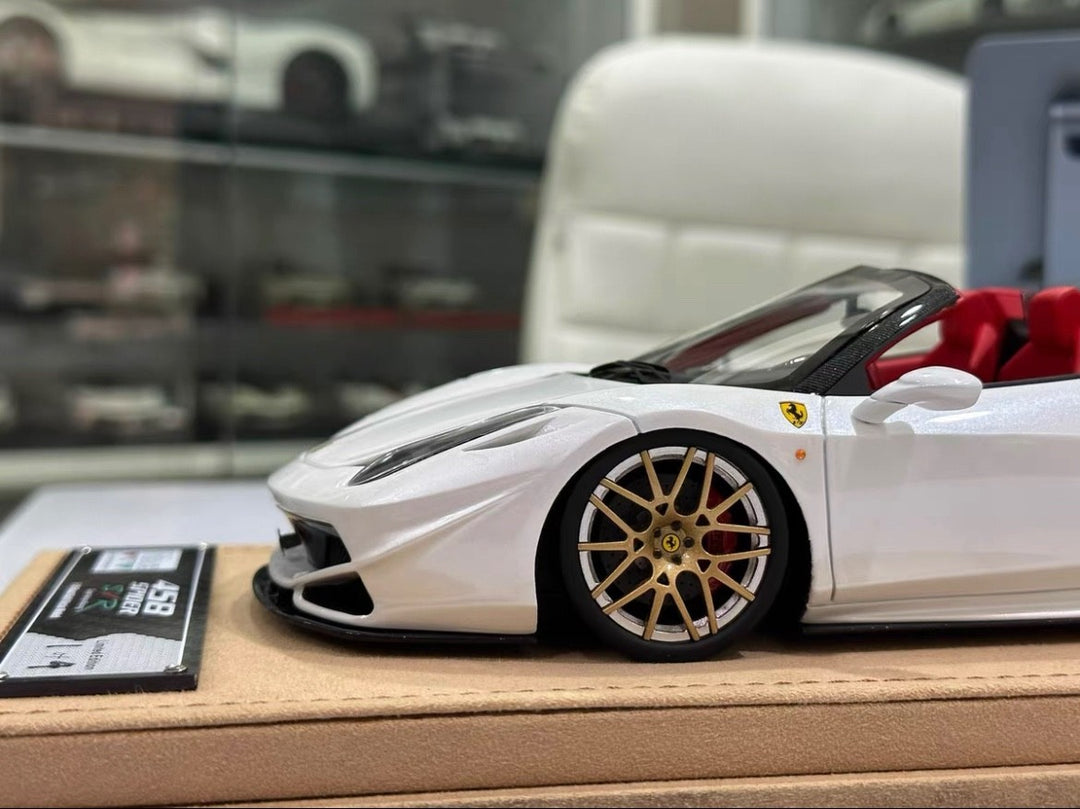 Ferrari 458 Spider SVR (Metallic White) [Veloce] 1:18 scale
