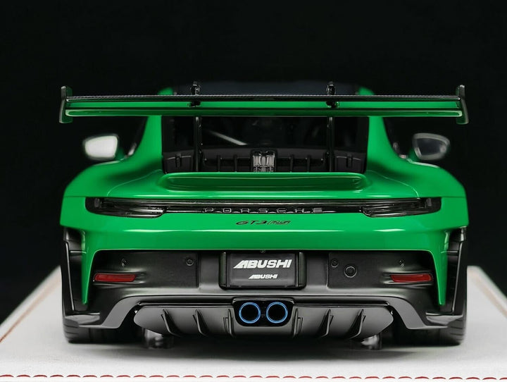 Porsche 911 GT3RS (Viper Green) [Davis & Giovanni] 1:18 scale
