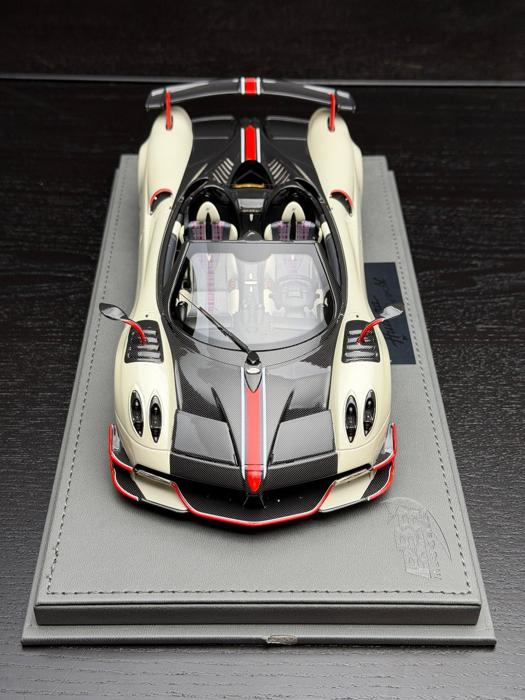Pagani Huayra Roadster BC (White/ Red) [BBR] 1:18 scale