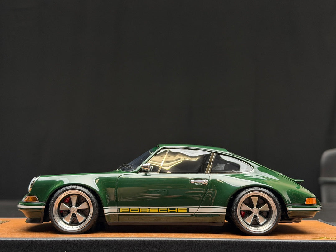 Porsche 911 Singer (Dark Green) [Timothy & Pierre] 1/18 scale