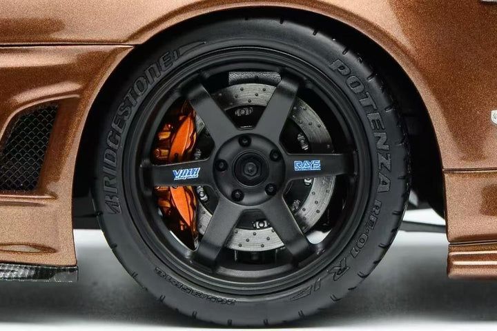 Nissan R34 Skyline GT-R (Bronze) [Motorhelix] 1/18 scale