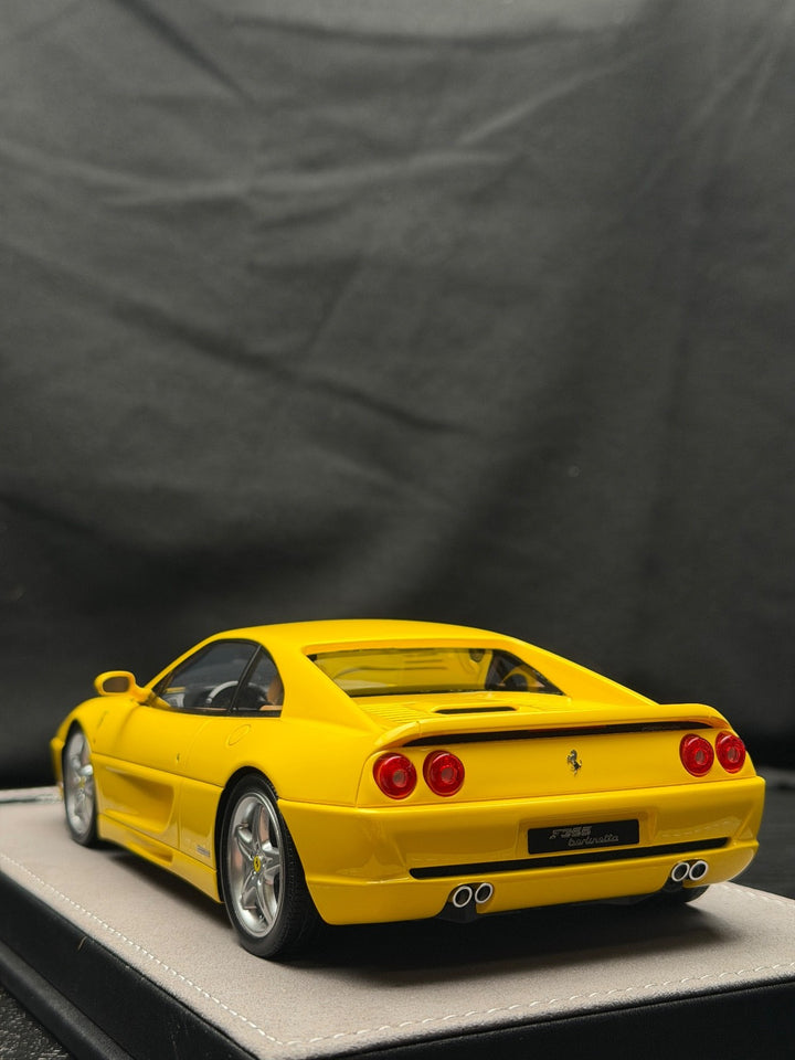 Ferrari F355 Berlinetta (Yellow) [V8 Model] 1:18 scale