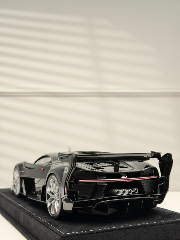 Bugatti Vision GT (Full Gloss Carbon Fiber) [Henson&Heaven] 1/18 scale