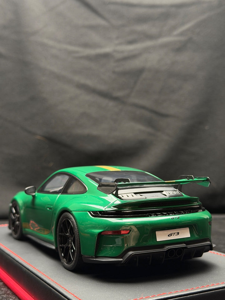 Porsche 911 GT3 (Green/ Gold) [IVY Model] 1:18 scale