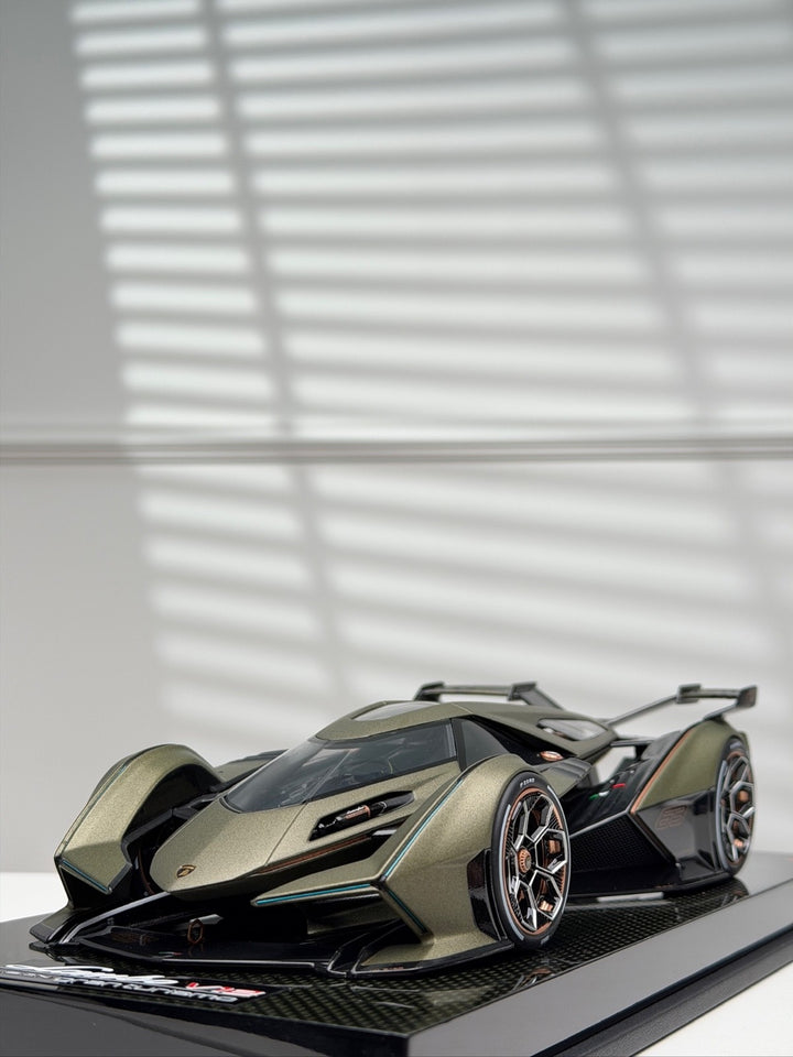 Lamborghini V12 Vision Gran Turismo [MR Collection] 1/18 scale