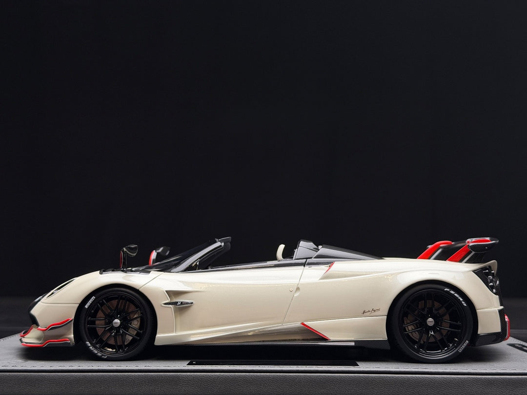Pagani Huayra Roadster BC (White/ Red) [BBR] 1:18 scale