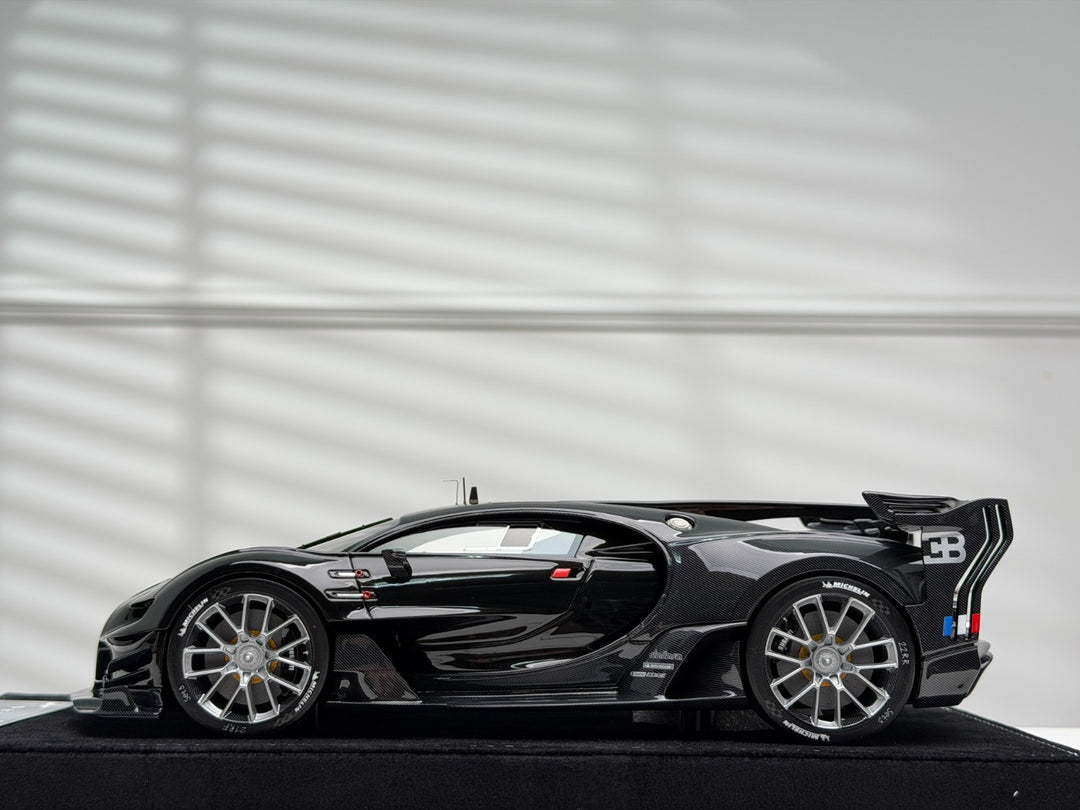 Bugatti Vision GT (Full Gloss Carbon Fiber) [Henson&Heaven] 1/18 scale
