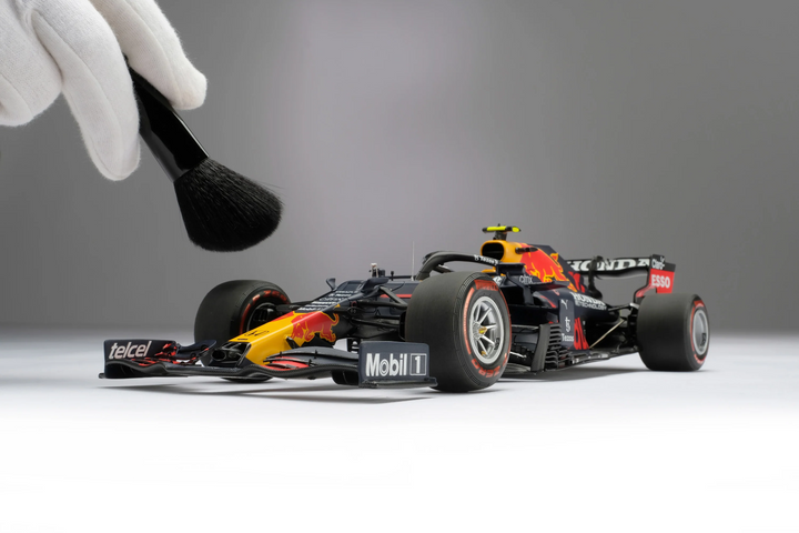 RED BULL RACING HONDA RB16B (2021 ABU DHABI GRAND PRIX) [Amalgam] 1:18 scale
