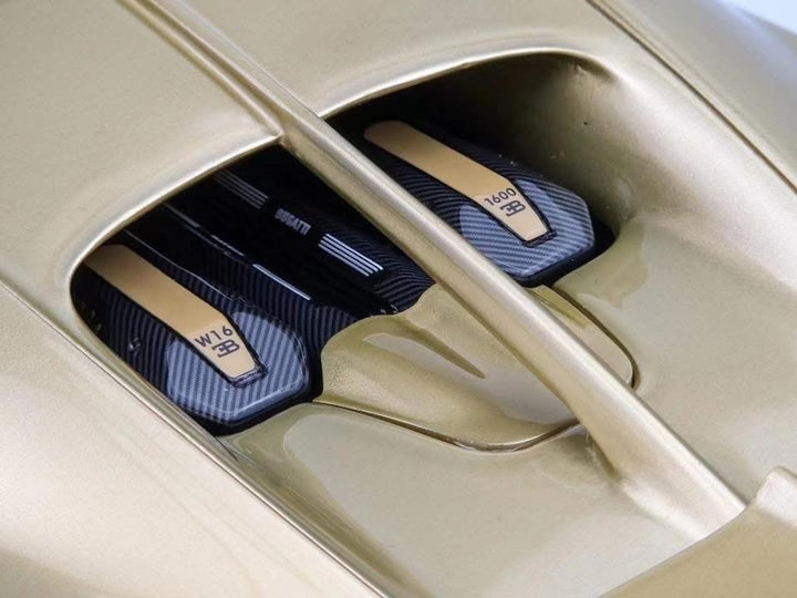 Bugatti Chiron Super Sport (Golden Era) [Henson&Heaven] 1/18 scale