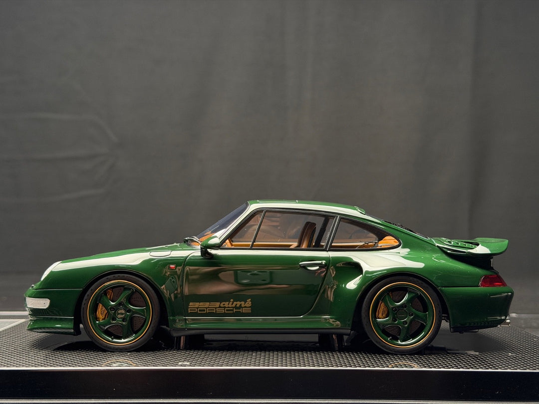 Porsche 911 Turbo S (Dark Green) [Dino Model] 1/18 scale