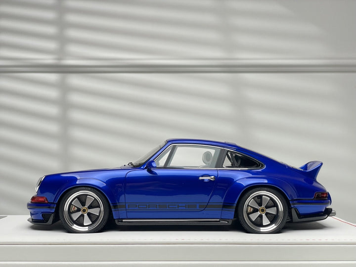 Porsche 911 Singer DLS (Pearl Blue/ Black Livery) [IVY Merit Model] 1/18 scale