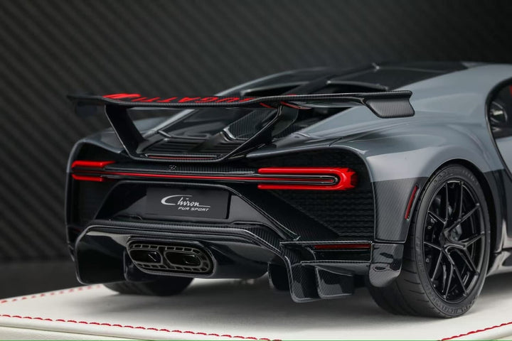 Bugatti Chiron Pur Sport (Nardo Gray) [Davis & Giovanni] 1:18 scale