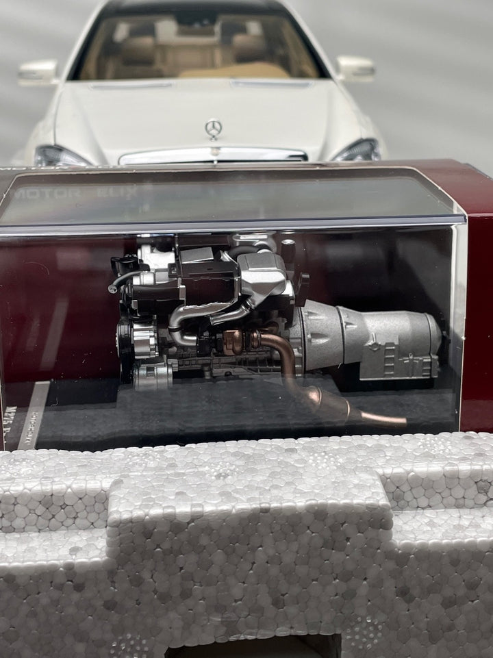 Mercedes-Benz S600 L (White) - With Engine and Crane [Motorhelix] 1:18 scale