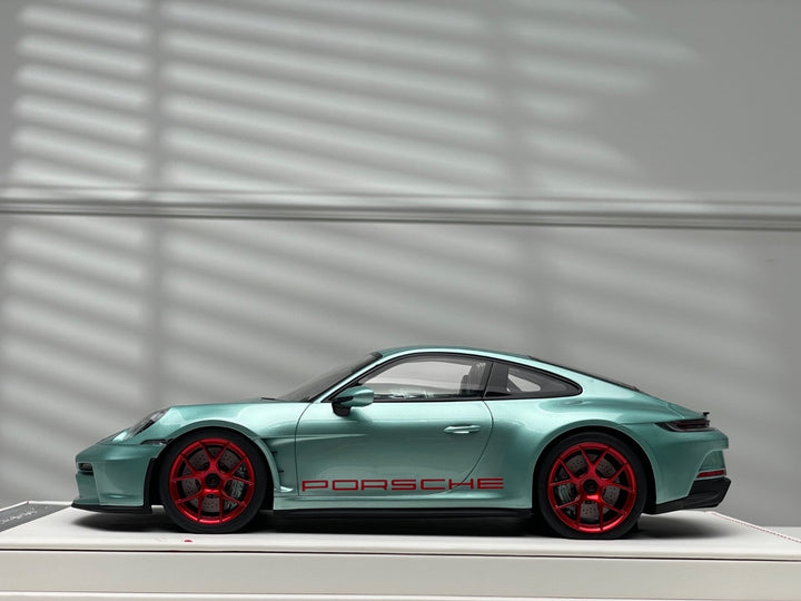 Porsche 911 S/T (Ice Blue/ Red Rims) [Ivy Merit Model] 1/18 scale