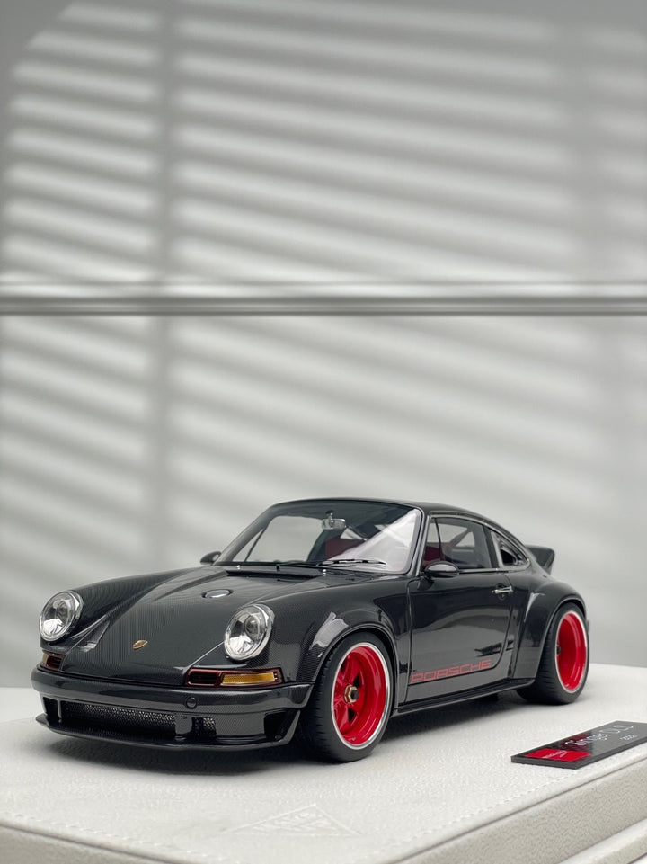Porsche 911 Singer DLS (Gloss Carbon Fiber/ Red) [Make up Eidolon] 1/18 scale