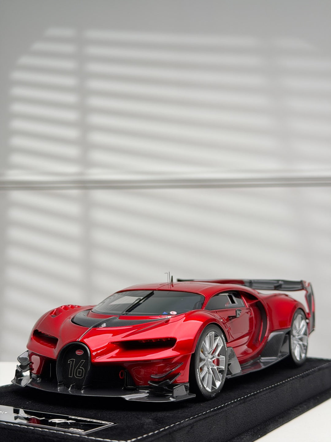 Bugatti Vision GT (Metallic Red) [Henson&Heaven] 1/18 scale