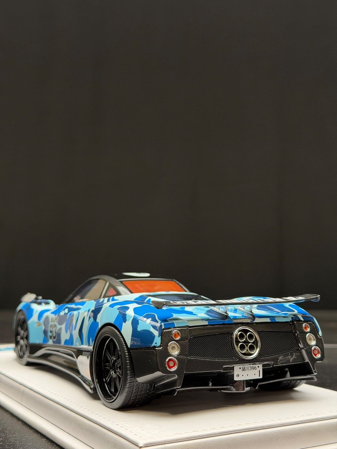 Pagani Zonda F (Bathing Ape Blue Camo) [VIP scale Models] 1/18 scale