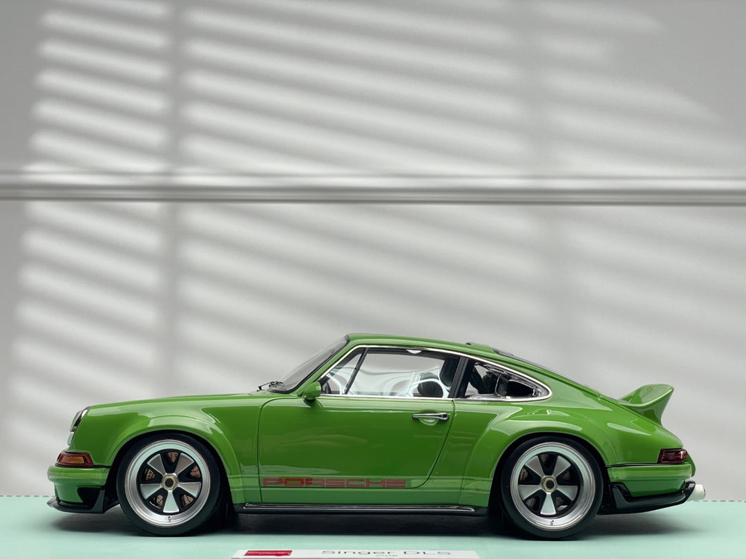 Porsche 911 Singer DLS (Green) [Make up Eidolon] 1/18 scale