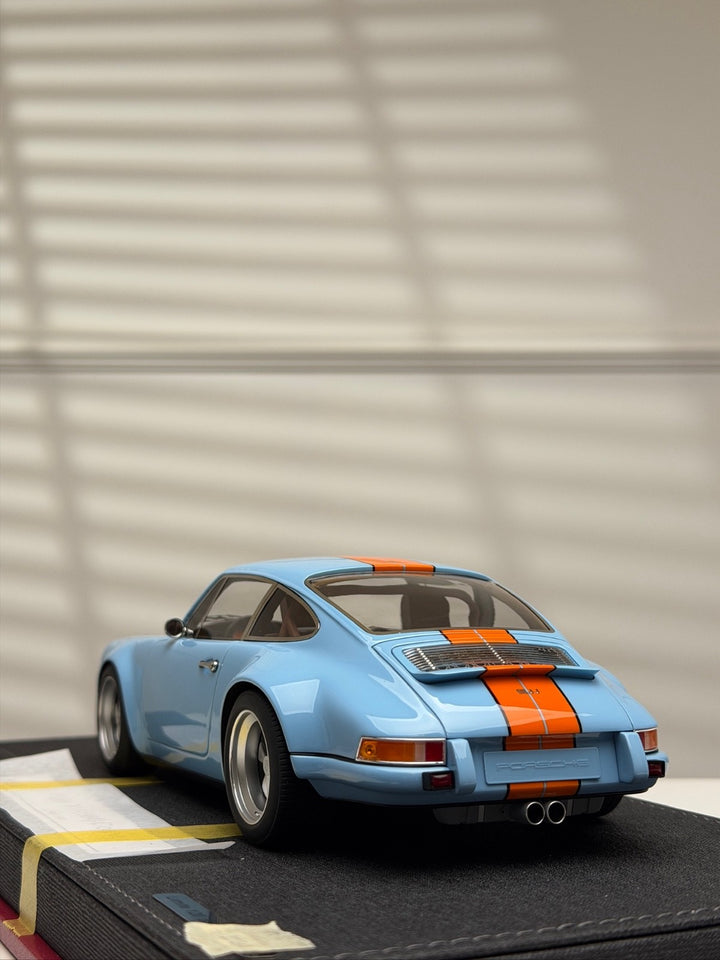 Porsche 911 Singer Coupe (GULF Blue/ Orange Stripe) [Make Up IDEA] 1/18 scale