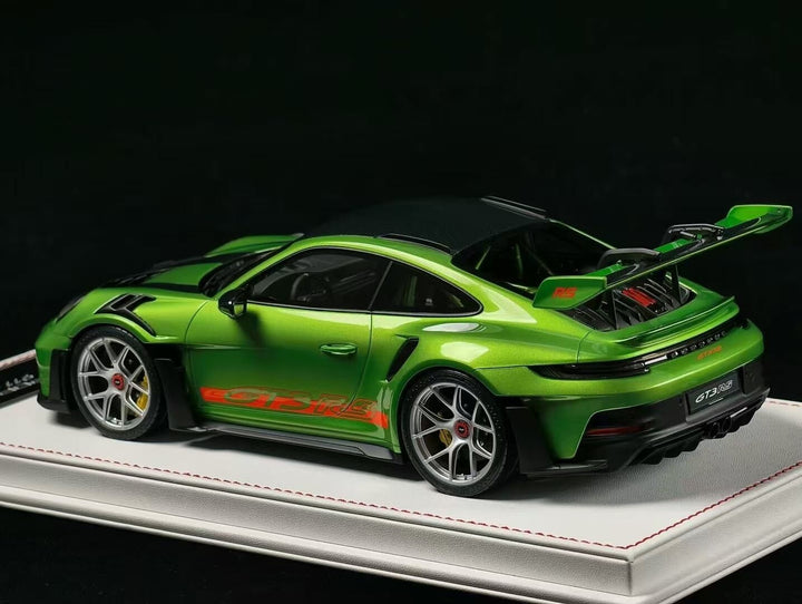 Porsche 911 GT3RS (Metallic Green) [Davis & Giovanni] 1:18 scale