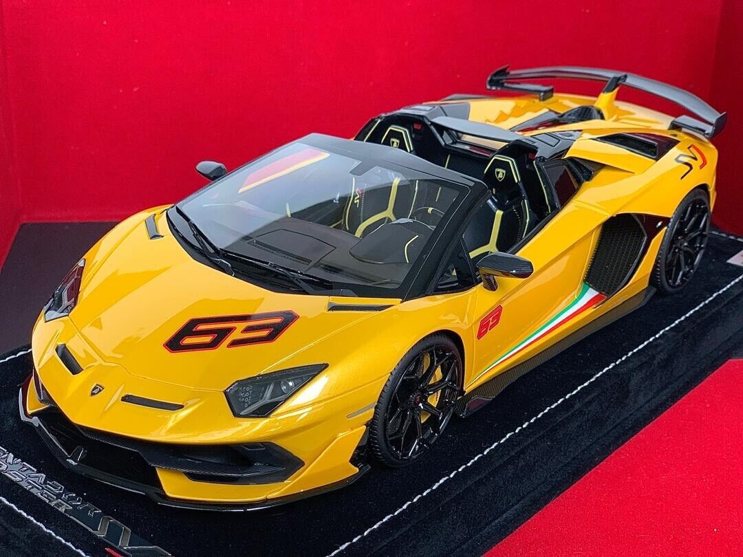 Lamborghini Aventador SVJ Roadster (Yellow #63) [MR Collection] 1/18 scale