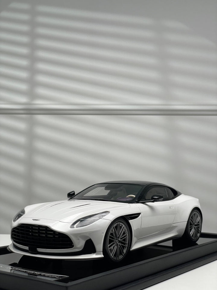 Aston Martin DB12 Coupe (White) [Motorhelix] 1/18 scale