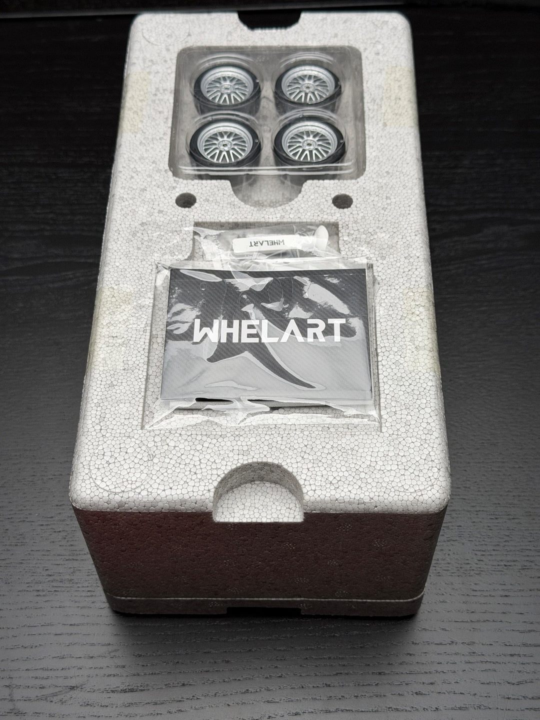 Toyota Supra A80 (Silver) [Whelart Collection] 1:18 scale