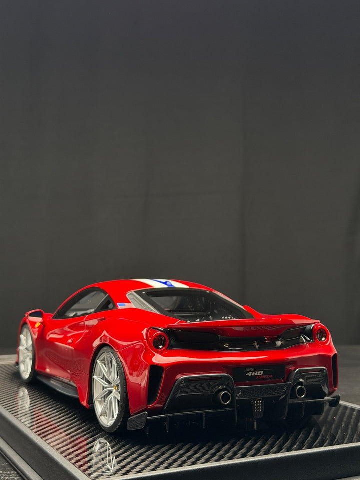 Ferrari 488 Pista (Rosso Magma, Blue/ White Stripe)[Davis & Giovanni] 1:12 scale