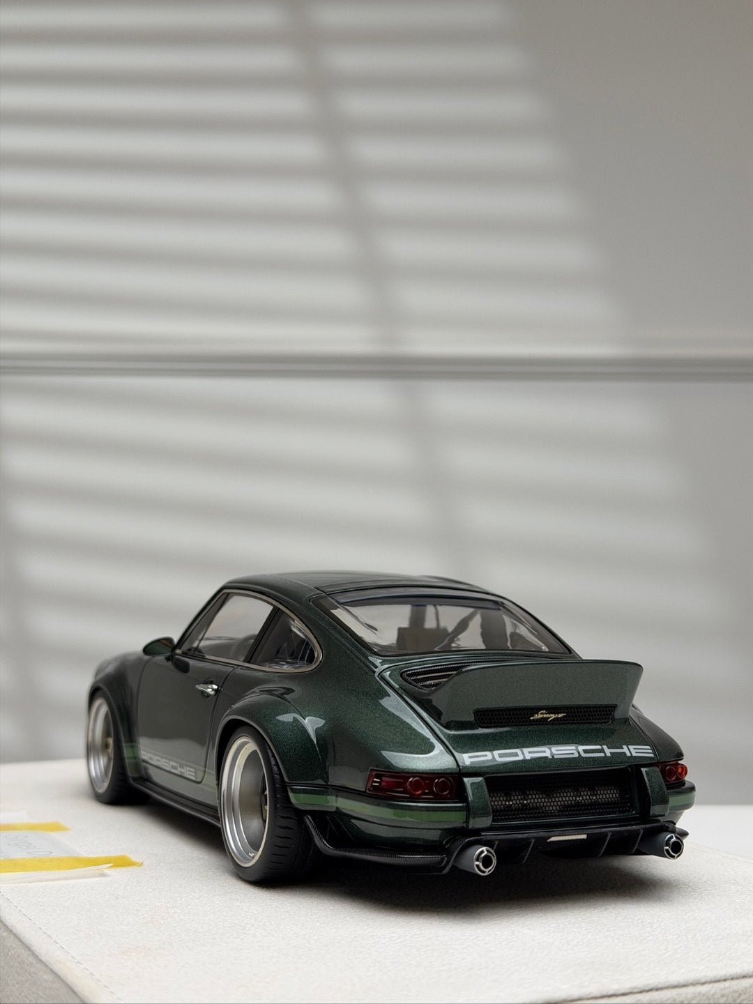 Porsche 911 Singer DLS (Dark Green) [Make up Eidolon] 1/18 scale